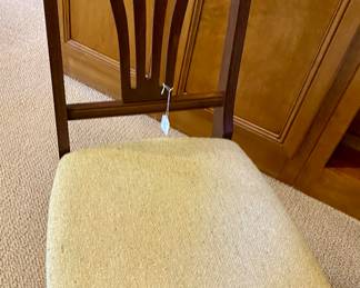 lovely small writing desk with chair 