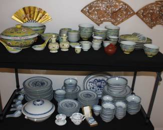 Chinese Mun Shou Yellow China Set Jingdezhen Dragon China