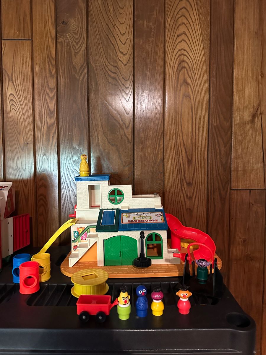 Okie Dokie Estate Sales in Lees Summit, MO starts on 10/6/2023