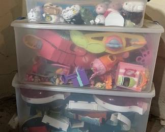 Zhu Zhu Pets, Little Pet Shop And Others 