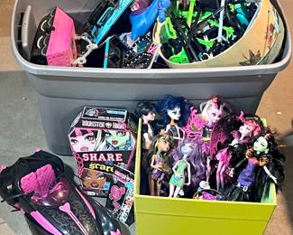 Monster High Dolls Huge Variety Of Accessories