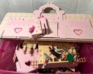 Princess Castle, Disney Figurines And Misc 