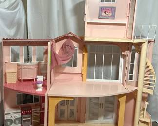 Barbie 3Story Dream House
