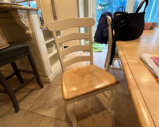 POTTERY BARN FARM TABLE & CHAIRS