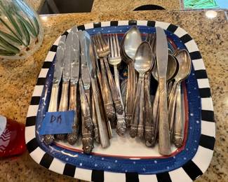 FLATWARE