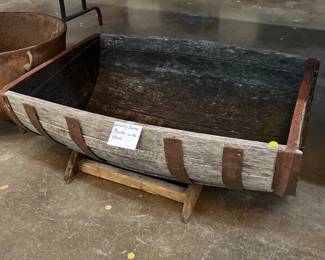 WHISKEY BARREL PLANTER WITH STAND