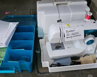BROTHER SEWING MACHINE