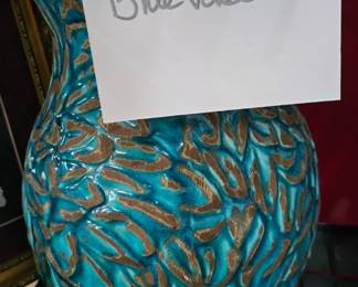 BLUE VASE DECOR