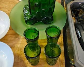 VINTAGE GREEN WHIMSICAL DECANTER WITH FOUR SHOT GLASSES