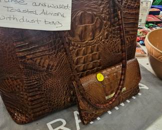 BRAHMIN PURSE / HANDBAG & WALLET