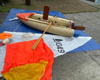 Tinker Tramp Performance Dinghy Sailboat w/ Sanders Sail