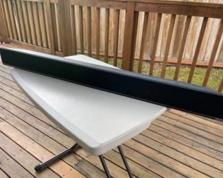 Vizio 42” Soundbar - Tested Works - No Power Cord