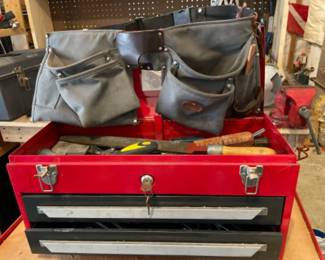 Vermont American Red Locking Tool Box w/ Tools