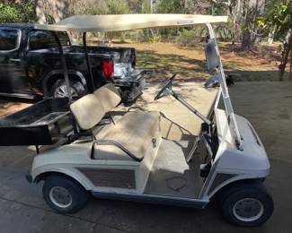 Club Car electric golf cart / runs perfect  - available for presale - priced @ $1200 