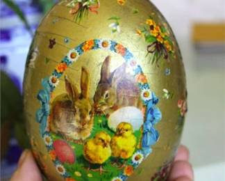 Lot 066   1 Bid(s)
Old German Paper Mache Easter Egg Easter Bunny Easter Chicks Candy Container