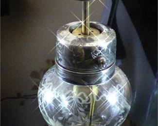 Lot 067   0 Bid(s)
Antique French Atomiser with Theophilus Martin Mounting on Pump Atomizer Baccara