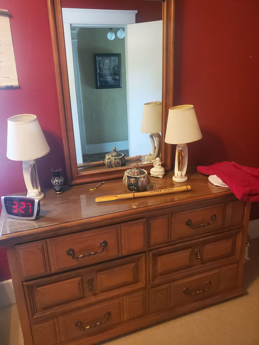 Estate sale with Home Furnishings in Marion, IL starts on 10/13/2023