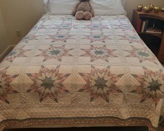 SertaPedic Mattress

Like New