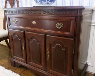 Vintage Chippendale revival style server by  Lexington Furniture for their Sheffield Manor line