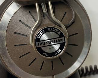 Soundesign model 335 