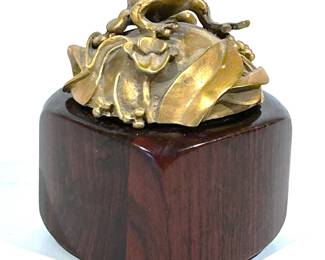 Frog trinket box by Karen Callan