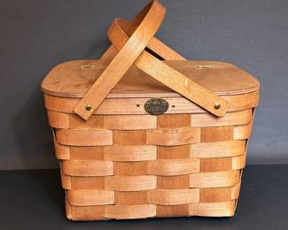 Handcrafted woven basket by the Peterboro Basket Company of Peterborough, NH.   This is the 'two-pie' carrying basket with removable interior stacking tray to help carry two pies instead of one.