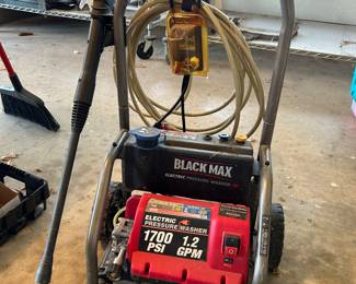 Black Max electric power washer