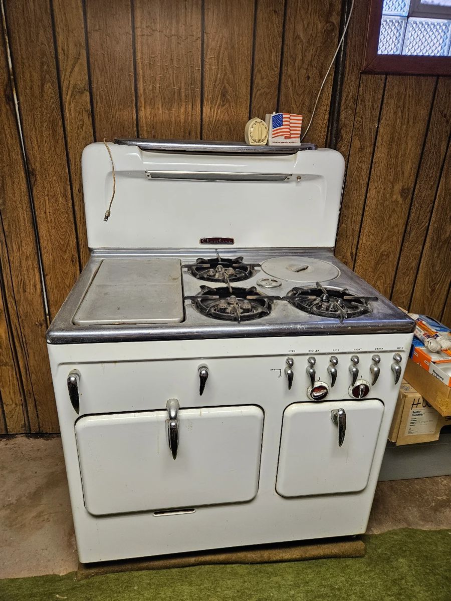 Vintage Gas Stove