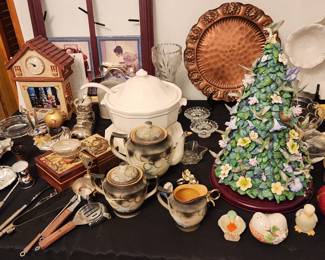 Hummingbird Christmas Tree - Home Decor - Taureen