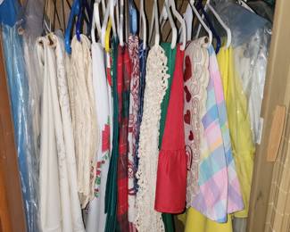 Lots of Tablecoths for all Occasions