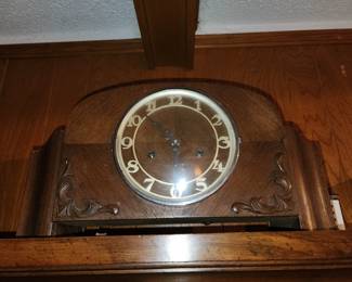 Antique Mantle Clock