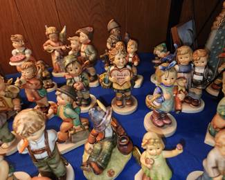 Yes more Hummels - Largest Collection I have seen in awhile