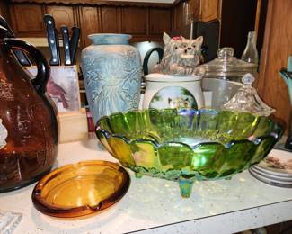 Green Carnival Glass Fruit Bowl