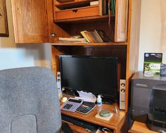 Desk - Computer - Office Supplies