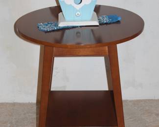 Ethan Allen Accent Table