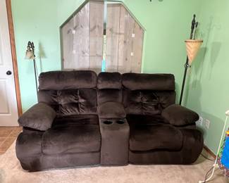 Double Recline
-Power Recline