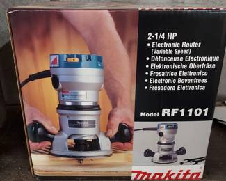 Makita Two and One Fourth Amp Electronic Router