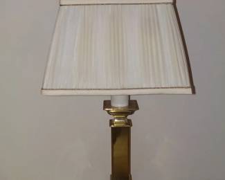 Refined Gold Tone Table Lamp with Shade