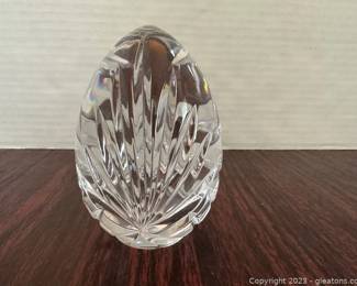 Vintage 1970s Signed Etched Crystal Egg
