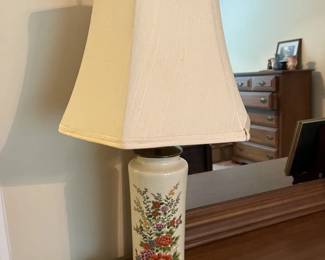 Vintage Gilded Porcelain Table Lamp