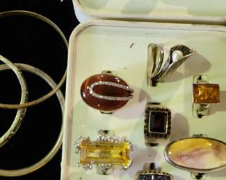 Assorted Sterling rings 