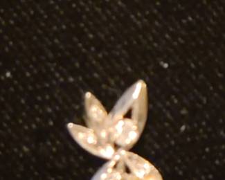 14K and Diamonds pendant 