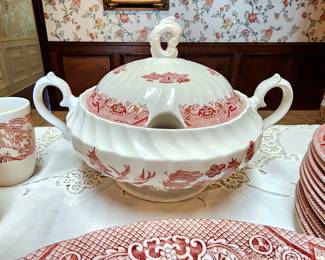 Lot 33 - Churchill Pink Willow Dishes