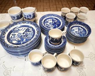 Lot 34 - Churchill Blue Willow Dishes