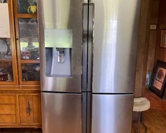 Samsung refrigerator 