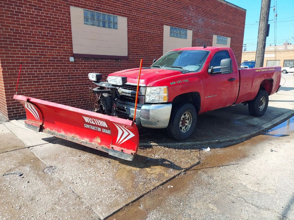 Cleveland Live Onsite Auction at 10am starts on 10/7/2023