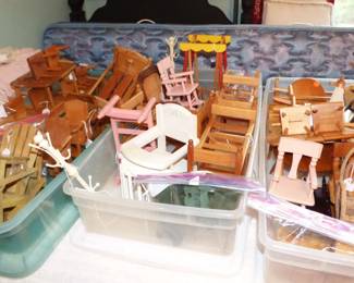 Strombecker Doll House Furniture