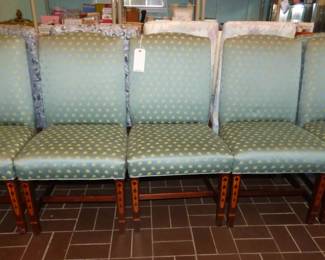 6 Nicely upholstered Chairs