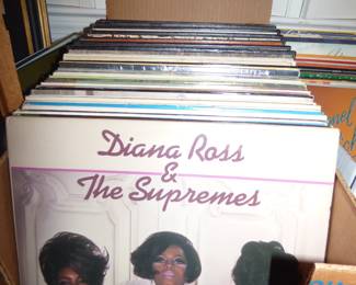 TONS of Vintage LP Albums See Next 5 pictures