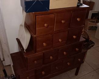 Oriental 3 tier Chest